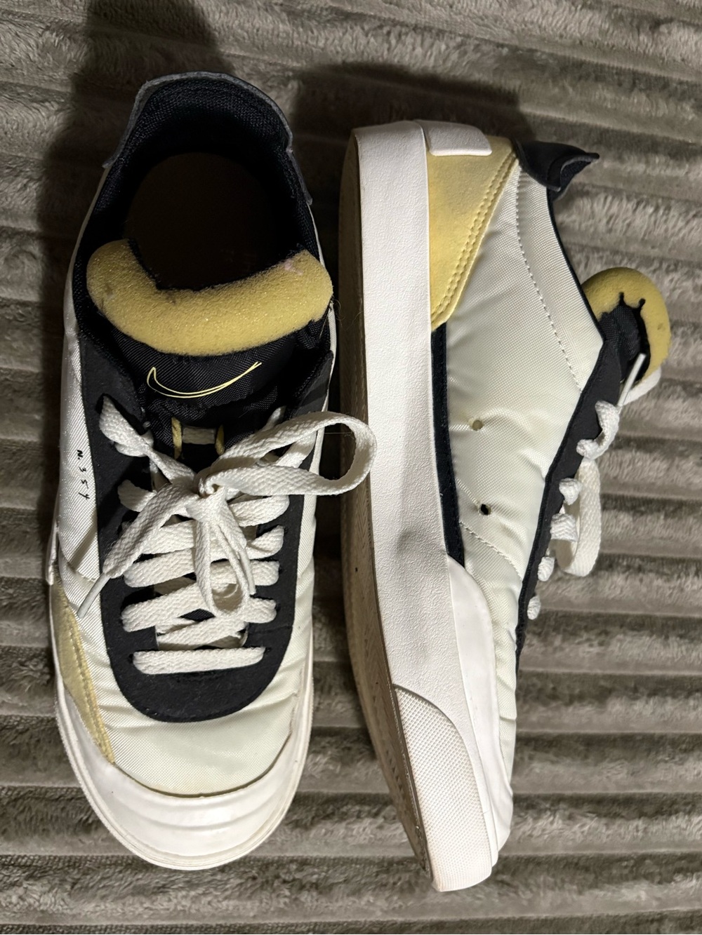 Nike Drop Type lx